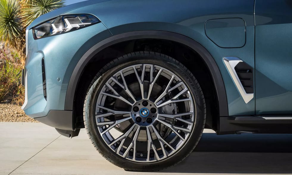 Beárazták a BMW X5 és X6 erősebb új 6 hengeres dízel verzióit