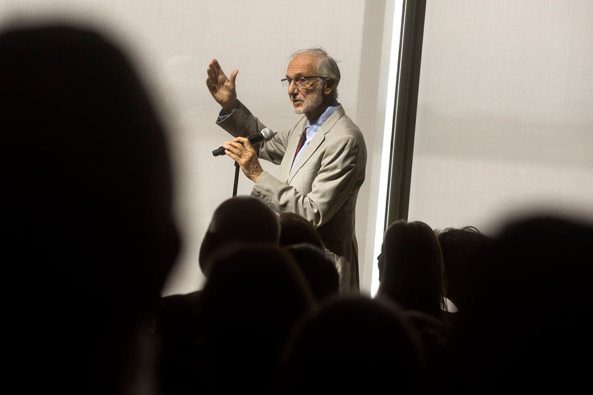 Genovai hídkatasztrófa: bemutatta az új híd terveit Renzo Piano sztárépítész - videó