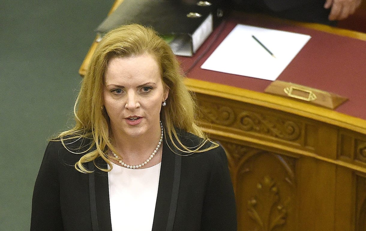 Parragh László válófélben lévő felesége Nagy Mártonnak üzen: Nem meccs közben szokták újraírni a szabályokat