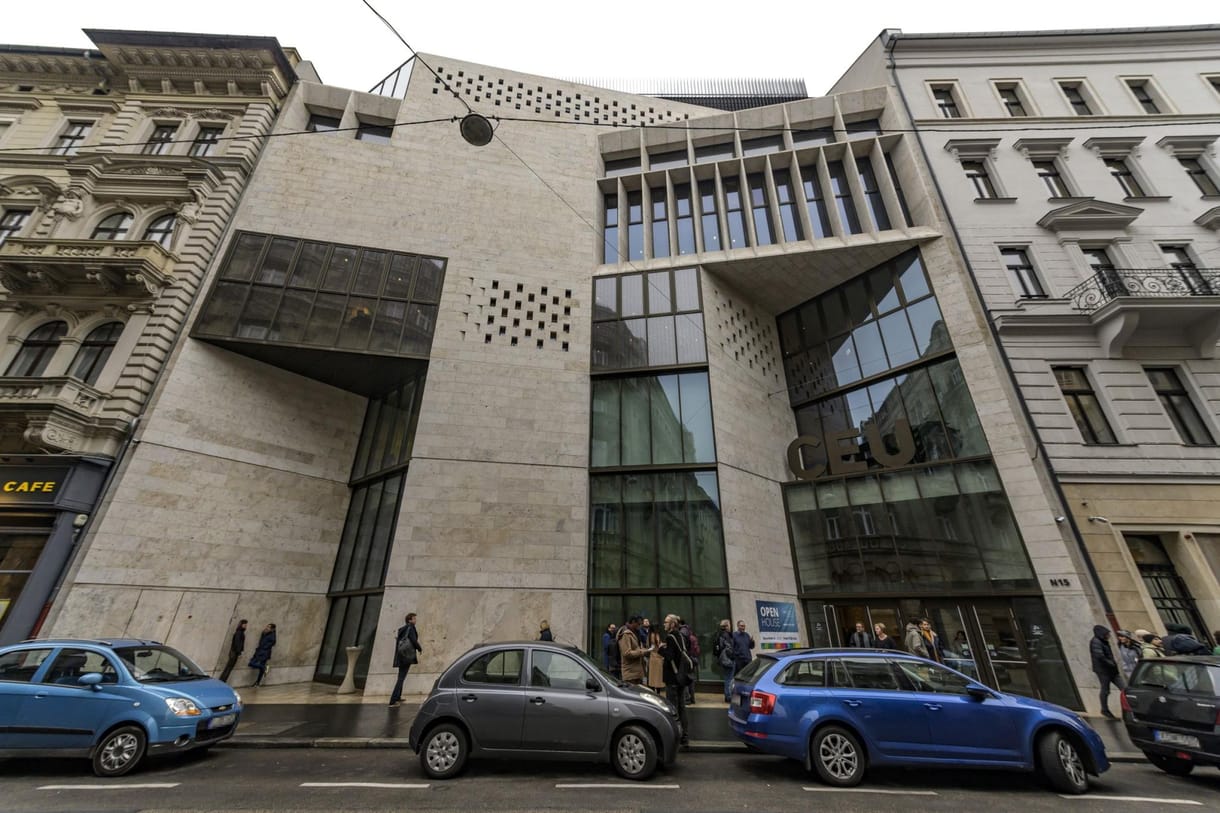 Fesztiválozik a CEU