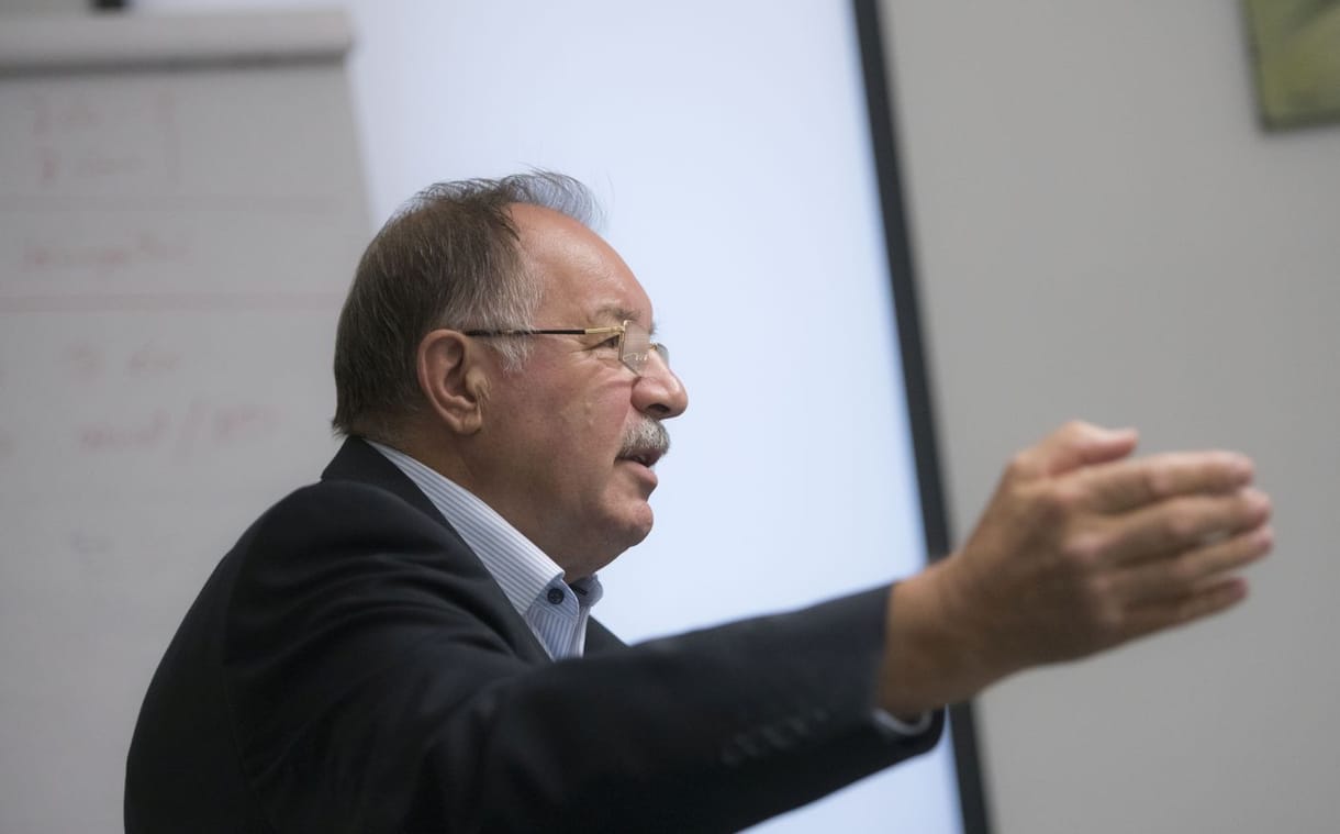 Ötmilliárd forint állami támogatás az egyik leggazdagabb magyar vállalkozó húsüzem-bővítéséhez