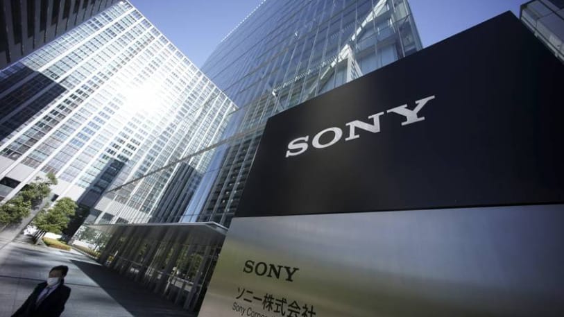 Különleges telefonnal jöhet ki a Sony