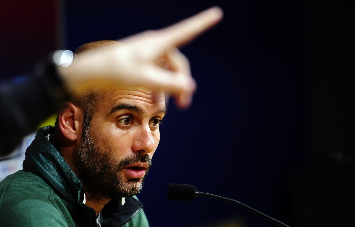Pep Guardiola búcsút inthet a Barcelonának