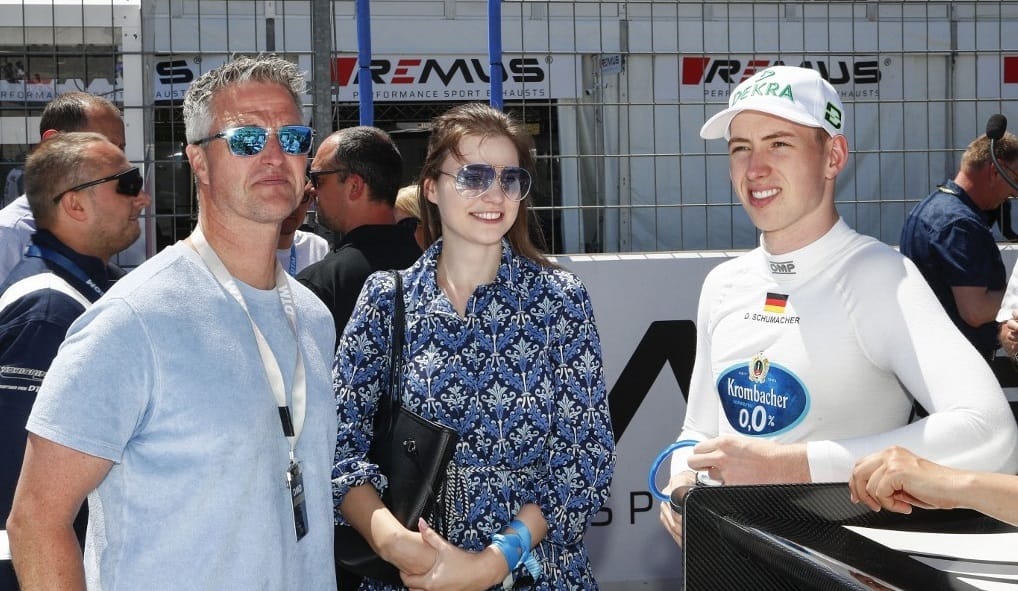 Ralf Schumacher fia nagyon örül, hogy az apja megtalálta a szerelmet