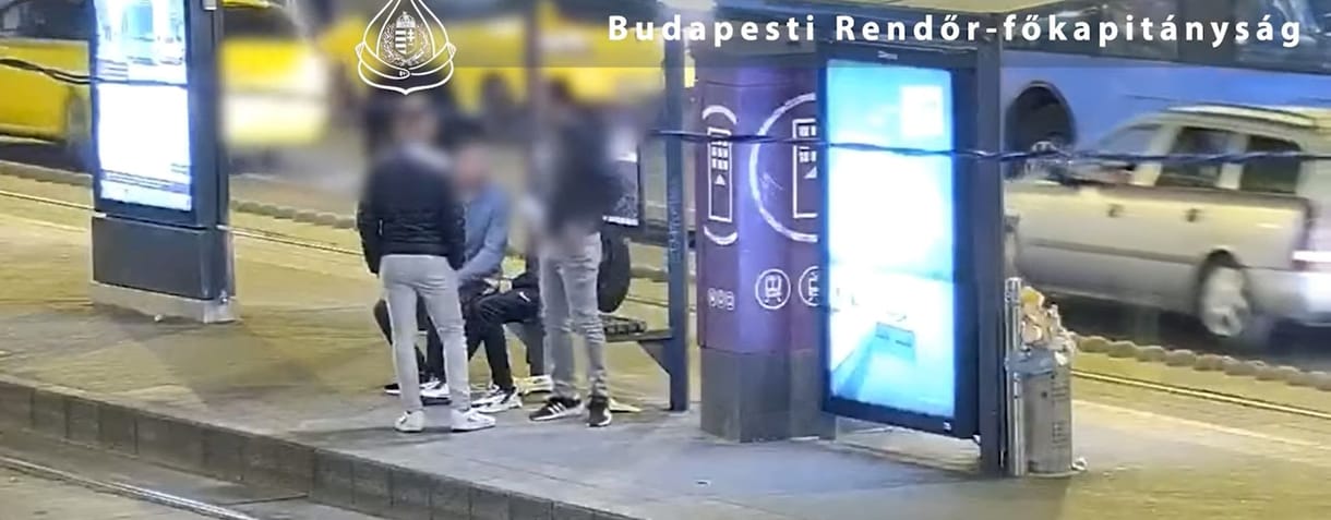 Videón, ahogy a pesti éjszakában kifosztanak egy magatehetetlen embert