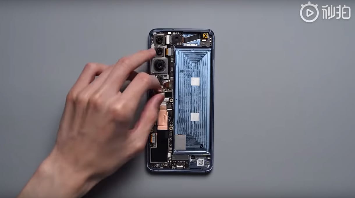 Videó: Szétszedte a Xiaomi az új csúcsmobilját, hogy lássuk az óriási kameraszenzort