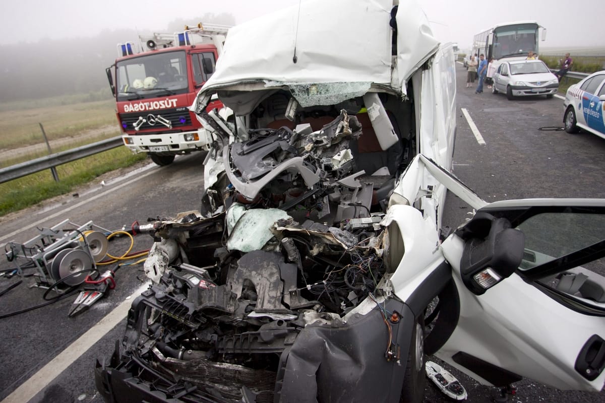 Fotó: hajnali baleset az M70-es autóúton: meghalt a sofőr