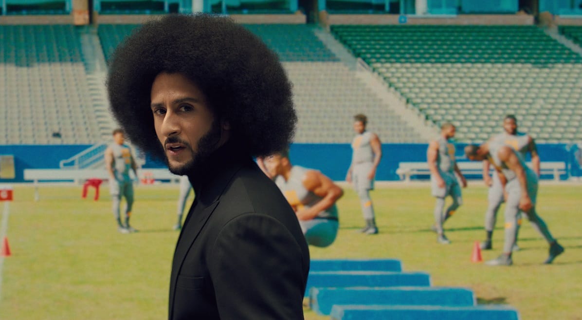 Végre felsejlik, mennyi fájdalom van Colin Kaepernick világraszóló térdelése mögött
