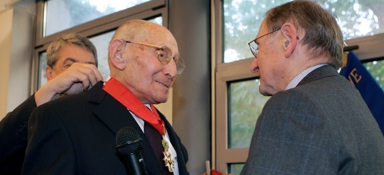 108 évesen meghalt a több száz gyereken segítő francia zsidómentő