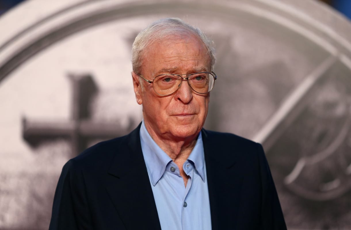 Michael Caine 90 évesen visszavonul