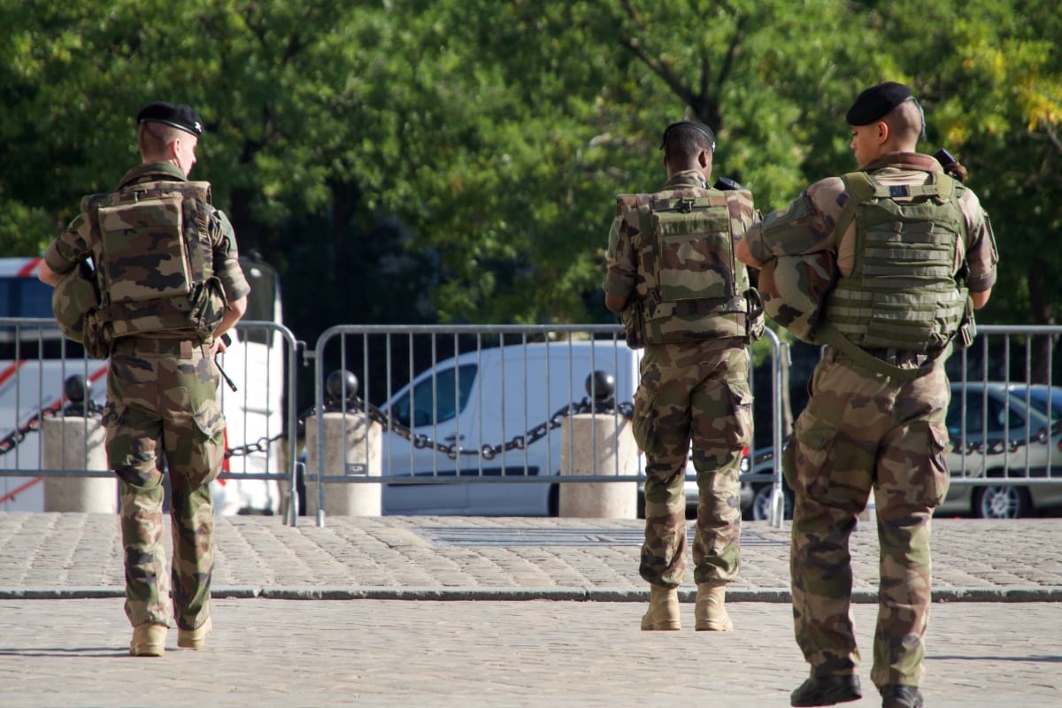 Merényletet hiúsított meg a francia rendőrség, négyen letartóztatásban