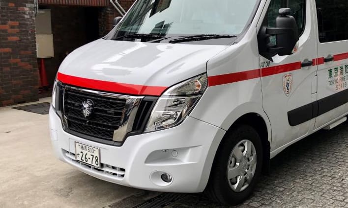 Villany-mentőautó: a motorjának nincs, csak a szirénájának van hangja