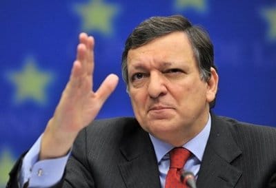Barroso arra számít, hogy az új alkotmány összhangban van az uniós értékekkel