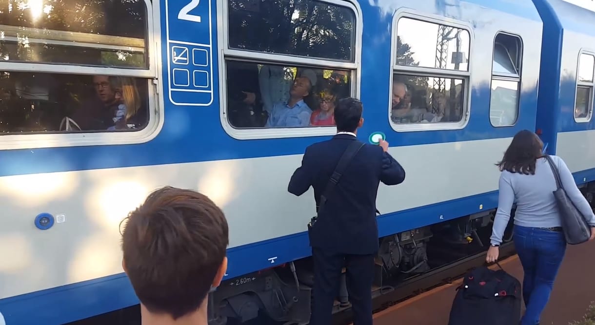 Nem sikerült megbirkóznia a MÁV-nak a hosszú hétvégével