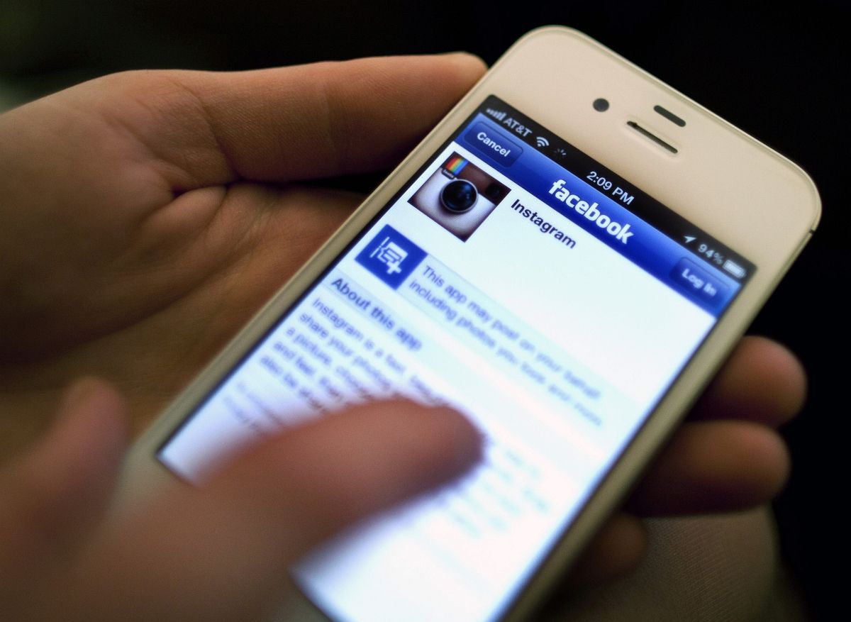 Megvette a Facebook az Instagramot
