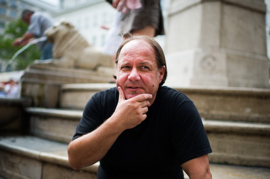 „Másként élünk kifelé és befelé”