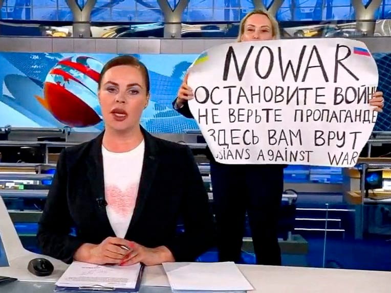 Az elmaradt gyors győzelem miatt a 