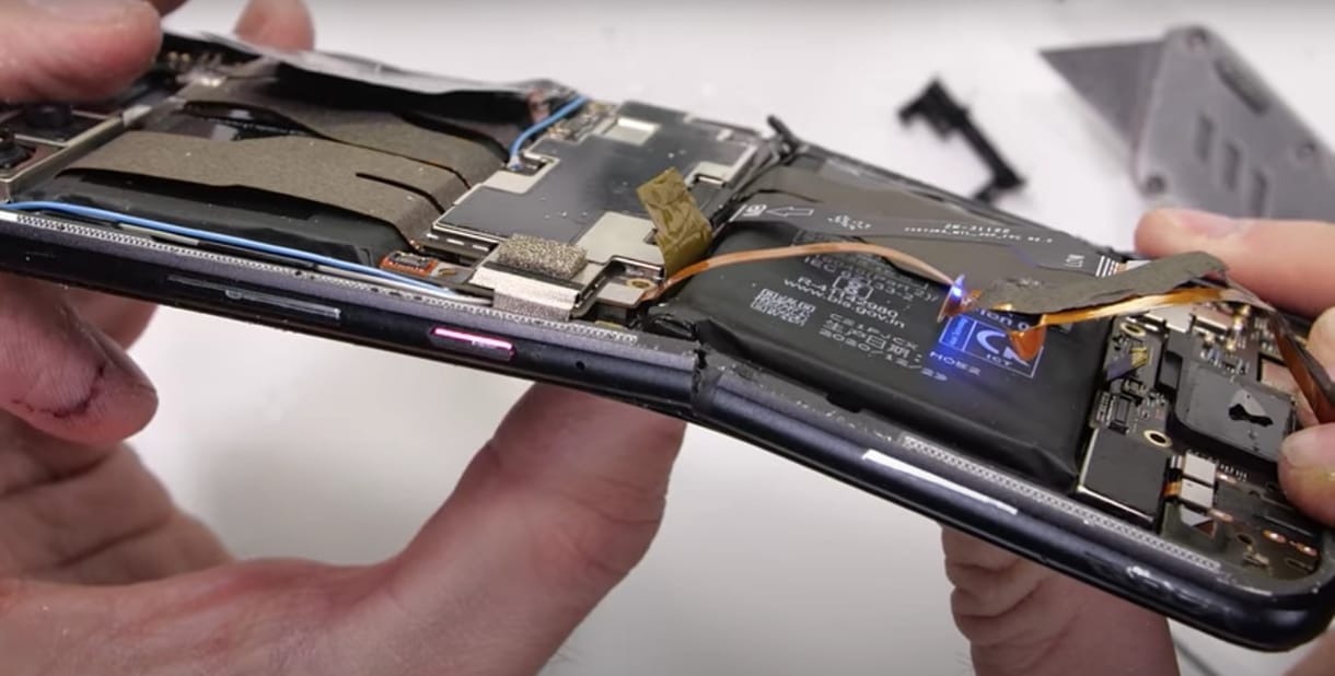 Kiderült: ezért törött olyan könnyen ketté az Asus ROG Phone 5