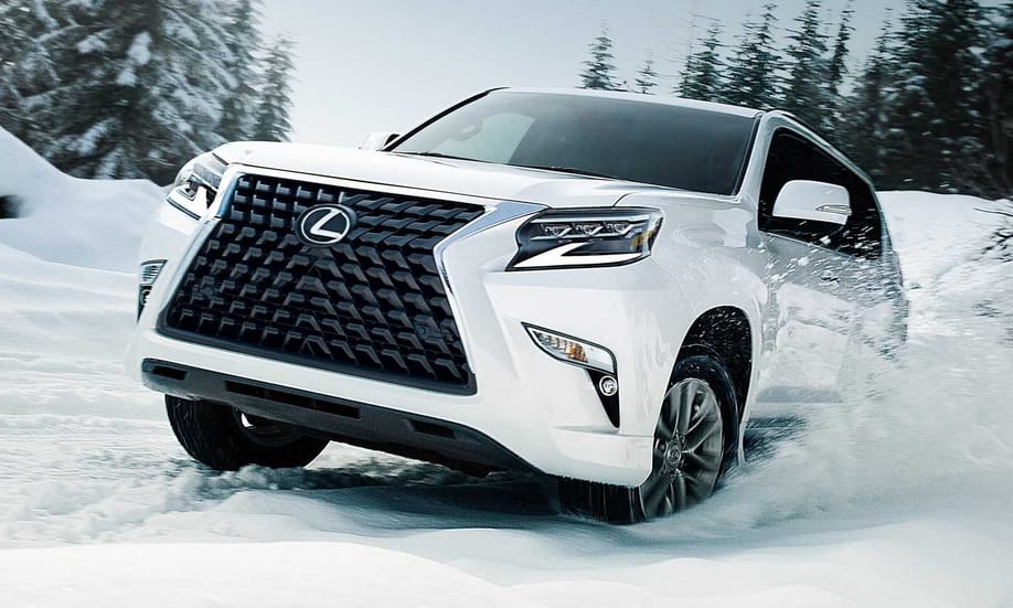 Már nem a BMW-ken van a legnagyobb hűtőrács, itt a legújabb Lexus