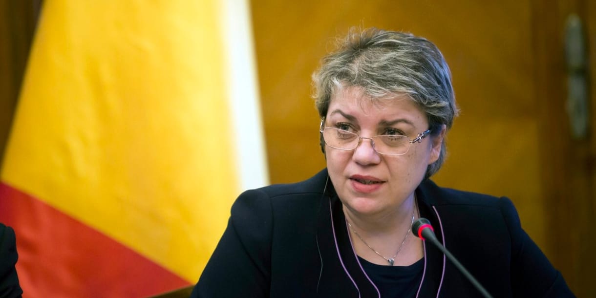 Aki szír férje miatt nem lett Románia muszlim miniszterelnöke