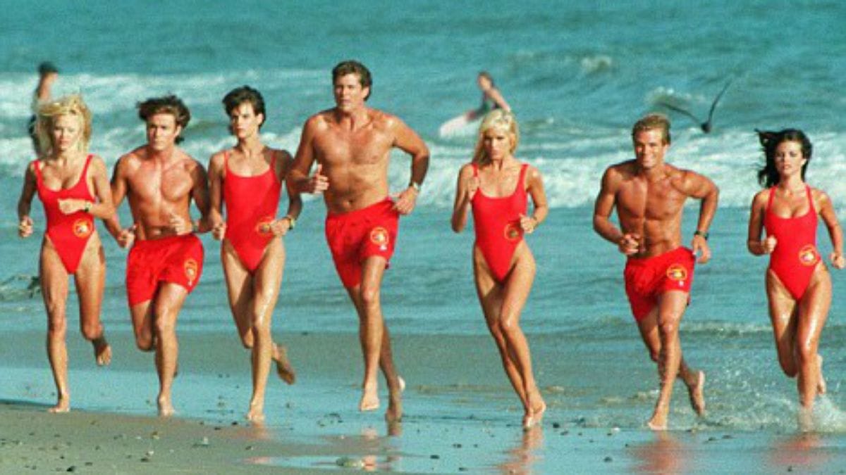 Kevés lehet a Hasselhoff-reneszánszhoz a moziban újraélesztett Baywatch
