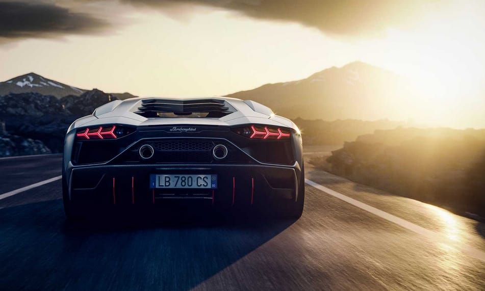 Első kémfotók a Lamborghini Aventador utódjáról