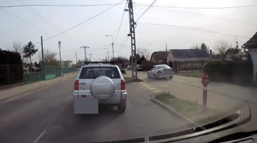 Valaki nagyon nem bírta, hogy minden beállt az M0-s miatt – videó