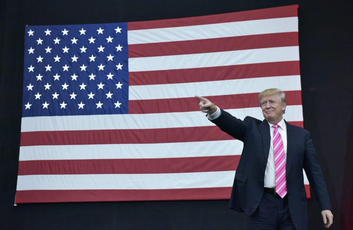 Clinton vezet Trump előtt az amerikai felmérések szerint