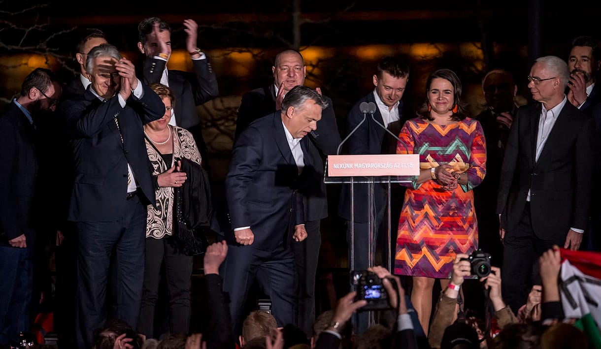 Závecz: Sokan elfordultak a politikától, de a Fidesz-szavazók eltántoríthatatlanok