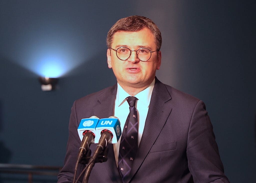 Ukrajna: lemondott Dmitro Kuleba külügyminiszter, és több más vezető politikus is