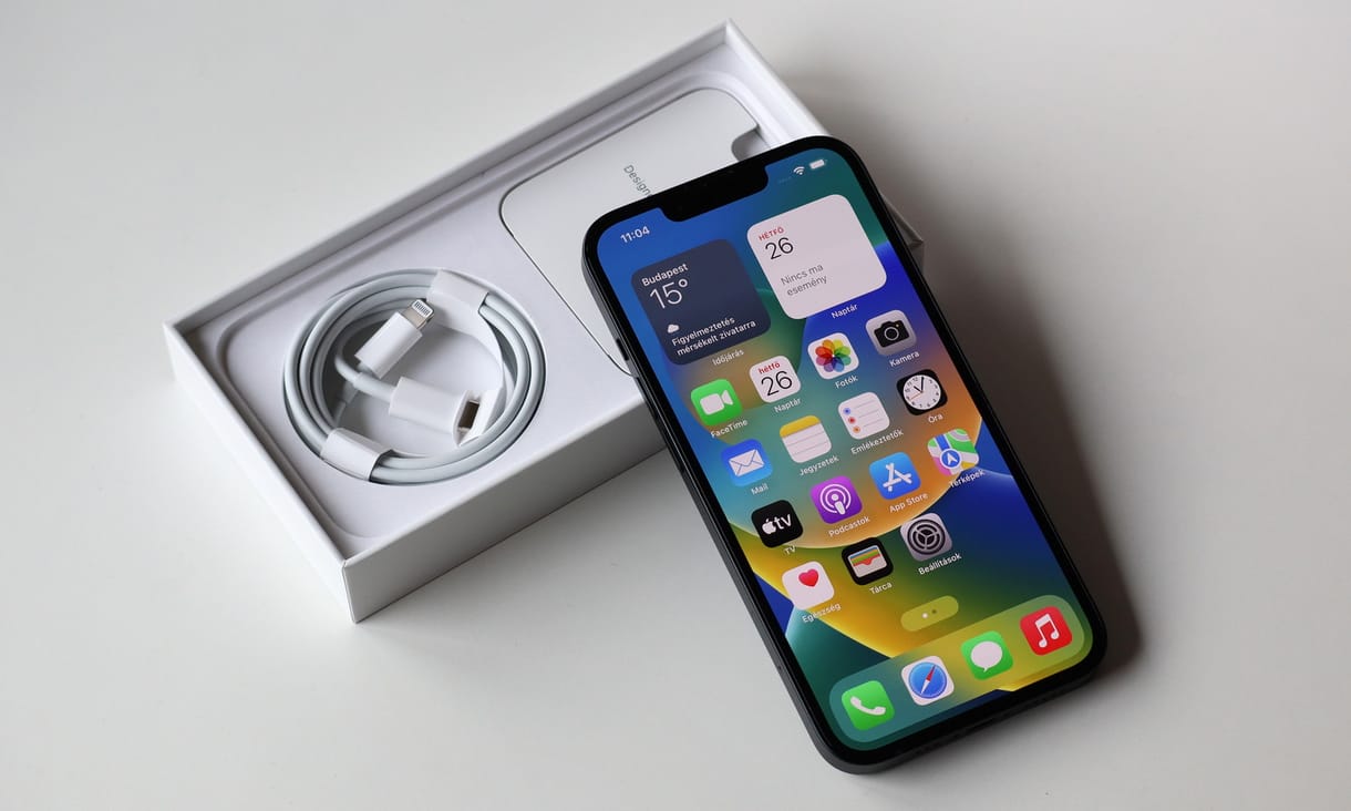 Napok vannak hátra: EU-s jogszabály miatt tilos lesz több iPhone forgalmazása