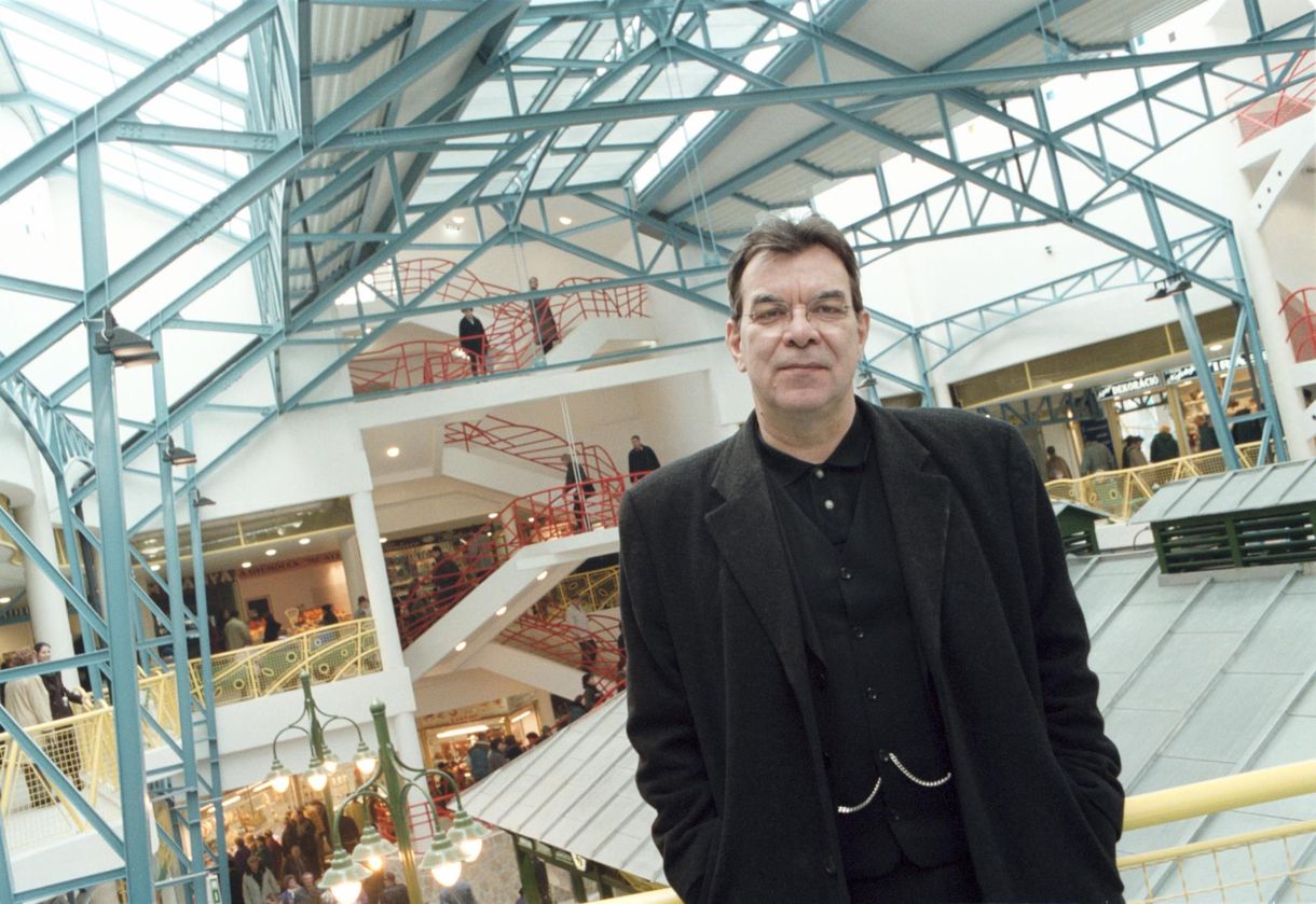 Rajk László özvegye tiltakozik, amiért Schmidt Máriáék emlékbélyeget akarnak kiadni elhunyt férjéről
