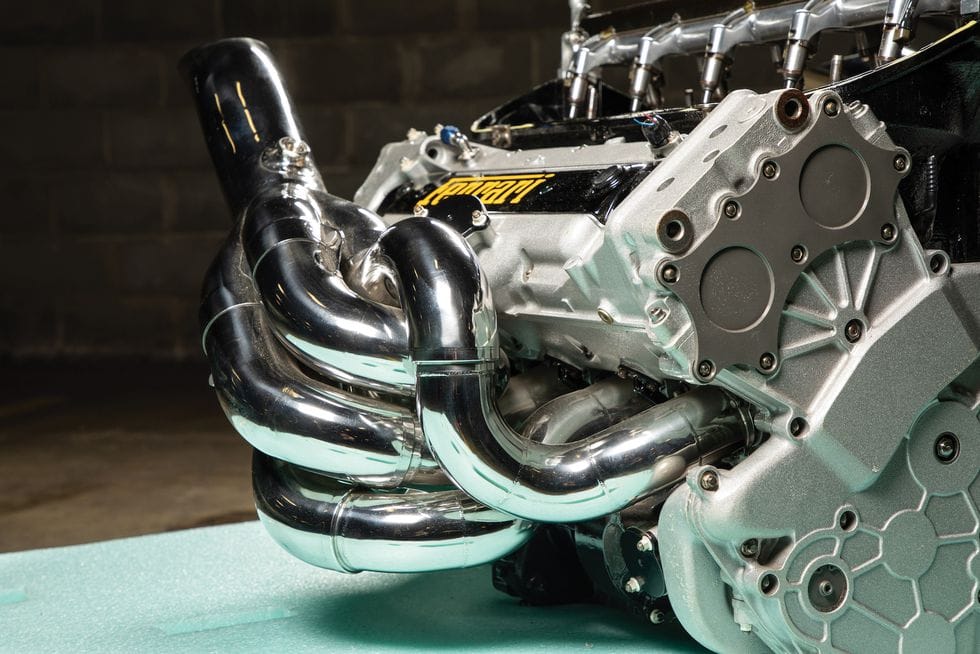 Ha valakinek szüksége lenne egy 835 lóerős Ferrari Forma–1-es motorra, itt egy eladó