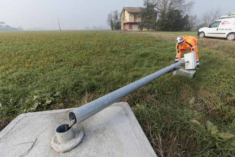 Tizenöt traffipax oszlopát vágta el eddig sarokcsiszolójával az olasz antihős Fleximan