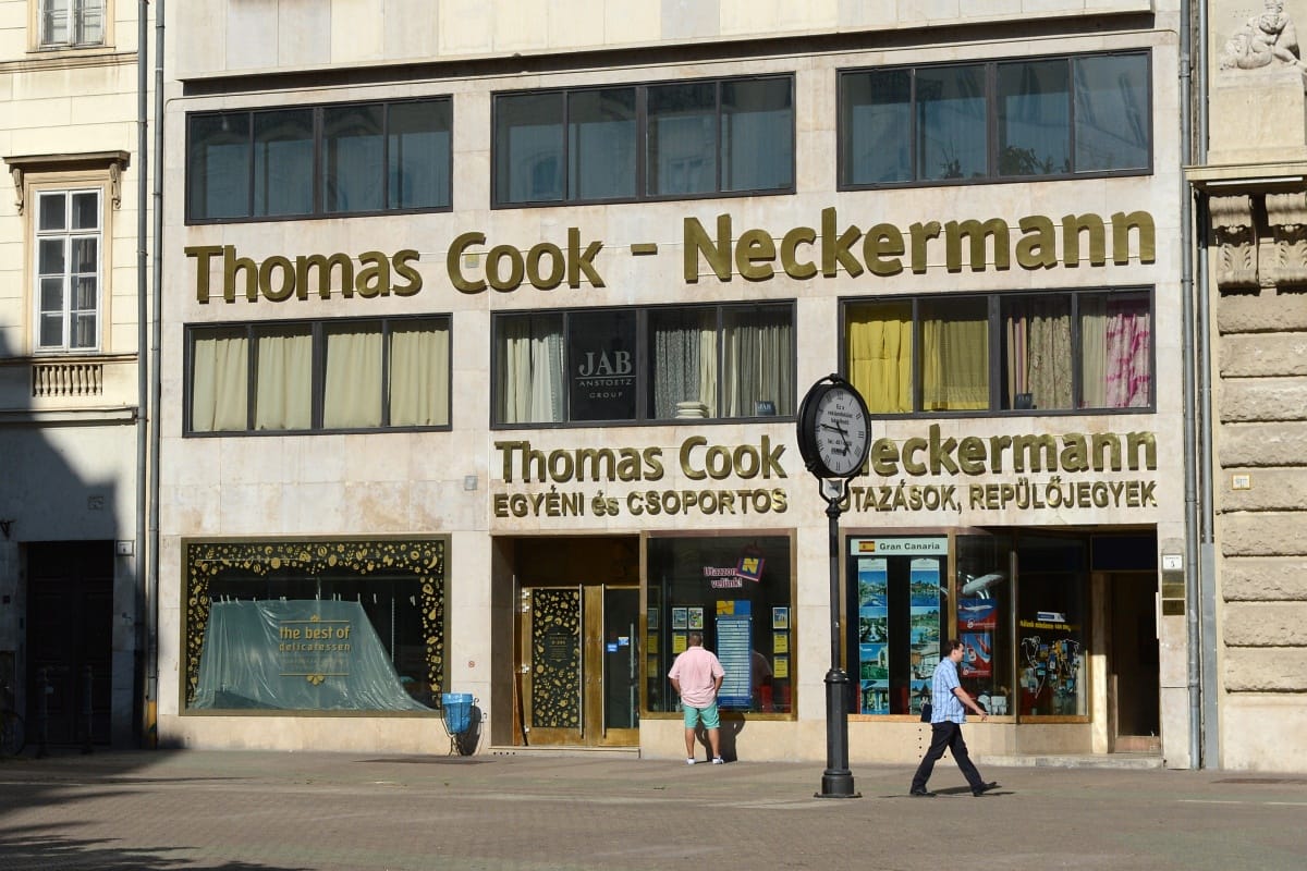 Már magyar szállodák is előre kérik a pénzt a Neckermann ügyfeleitől