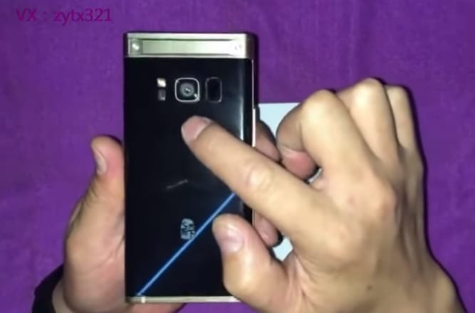 Kiszivárgott videó: ilyen a Samsung küszöbön álló szétnyitható, androidos csúcstelefonja