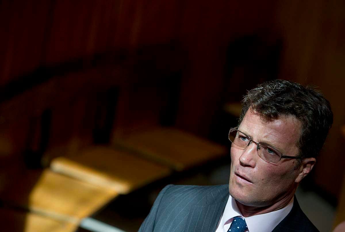 Stohlnak felmondott Alföldi, Tökölön üli le börtönbüntetését