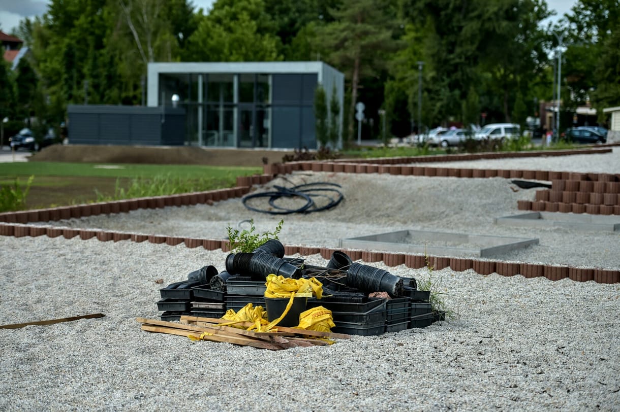 Csodák csodája: elkészült a balatonfüredi parkoló