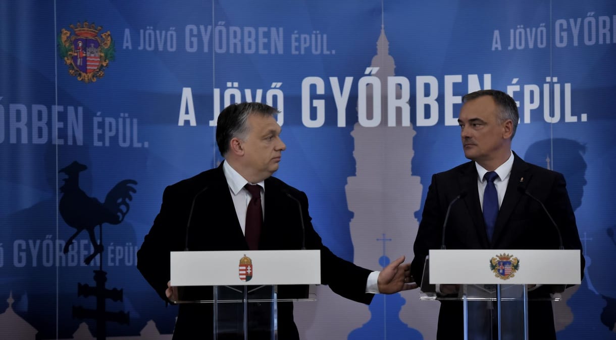 Borkai Zsolt áttolta: A győriek pénzéből költenek Orbán házi szabadegyetemére