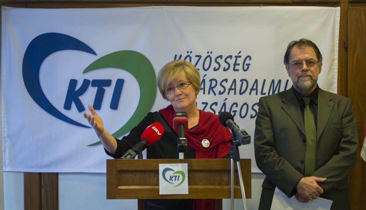 Matolcsy és Szili komoly eszmecserét folytattak