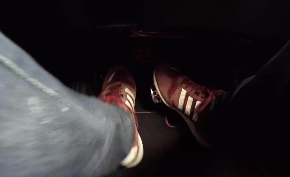 Egy év börtön is járhat, ha valaki el van tiltva a vezetéstől, mégis volán mögé ül