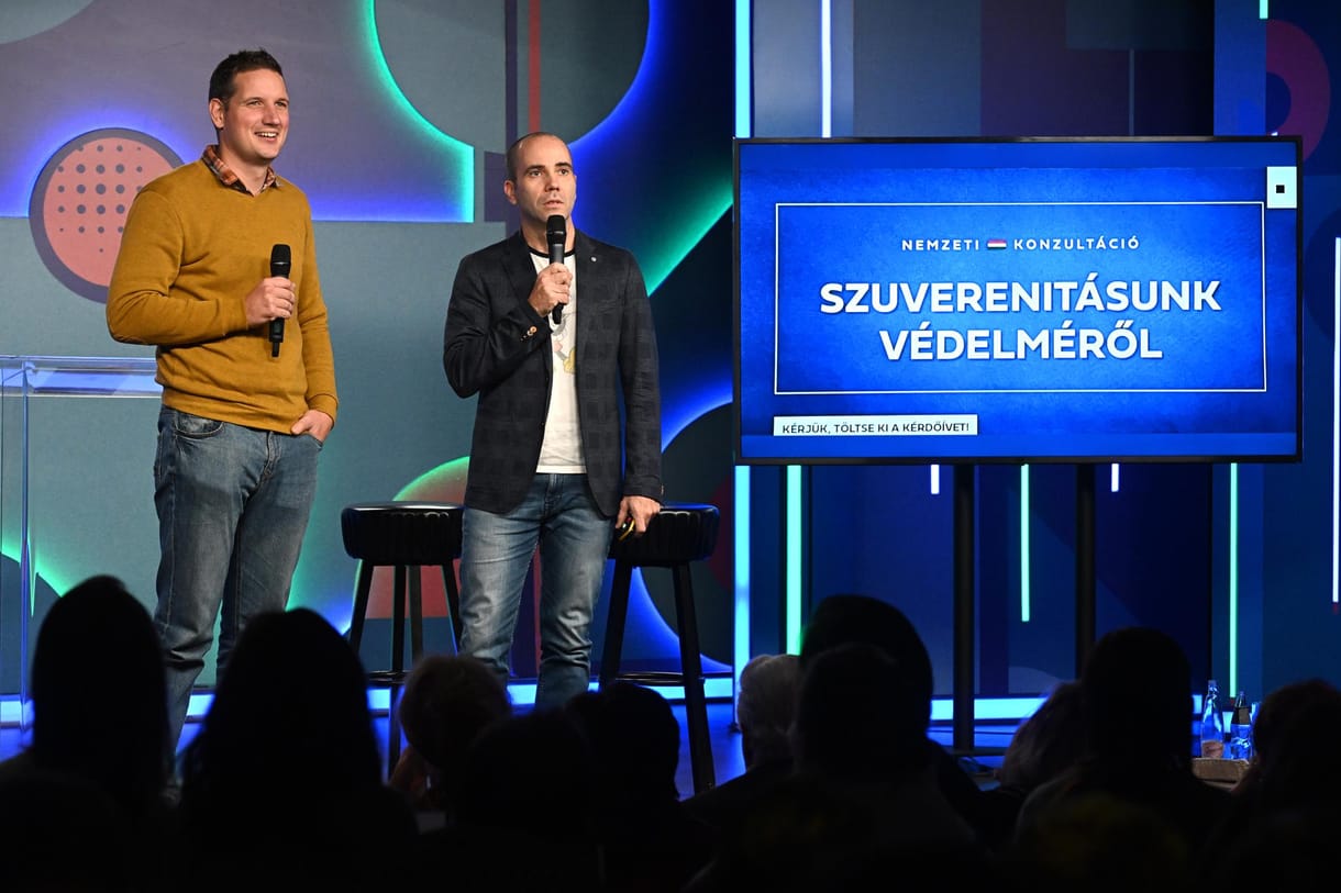 Magyar embereknek magyar szuveníreket! – A Duma Aktuál élőben nemzeti konzultál