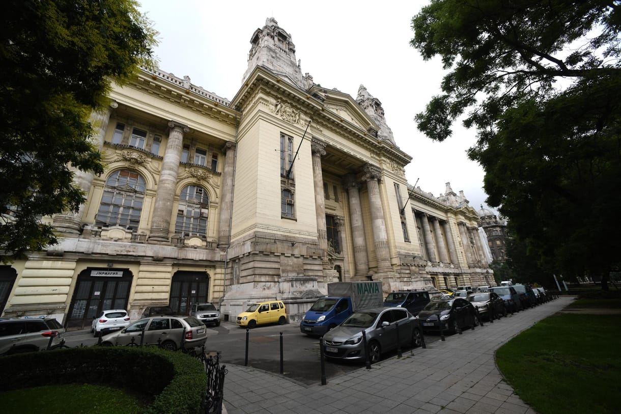 Ralit hozott a vétóügyi fordulat a magyar és lengyel tőzsdéken