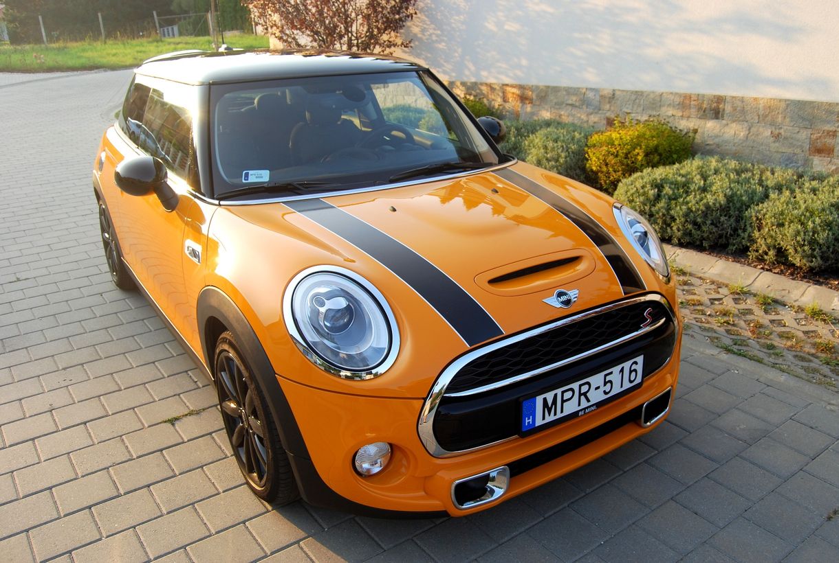 Mini Cooper S teszt: erre nem csak a tulaj mosolyog