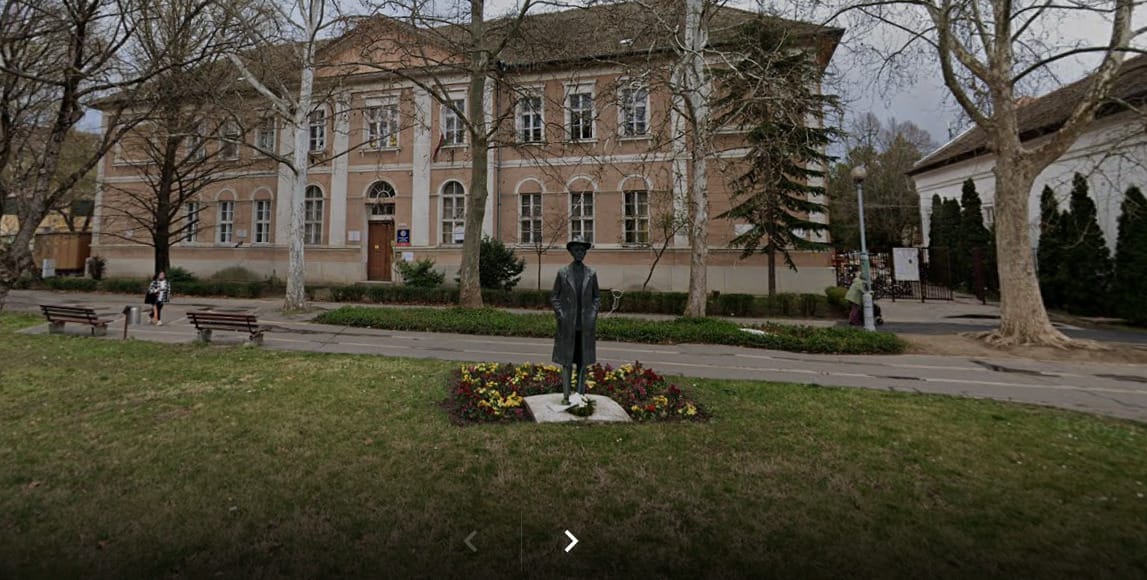 Kiköltöztetik egy iskolából a diákokat, emiatt áll a bál Makón