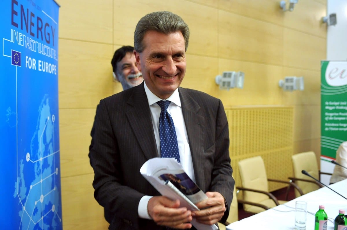 Az EU-biztos szigorúan kiosztotta Erdogant
