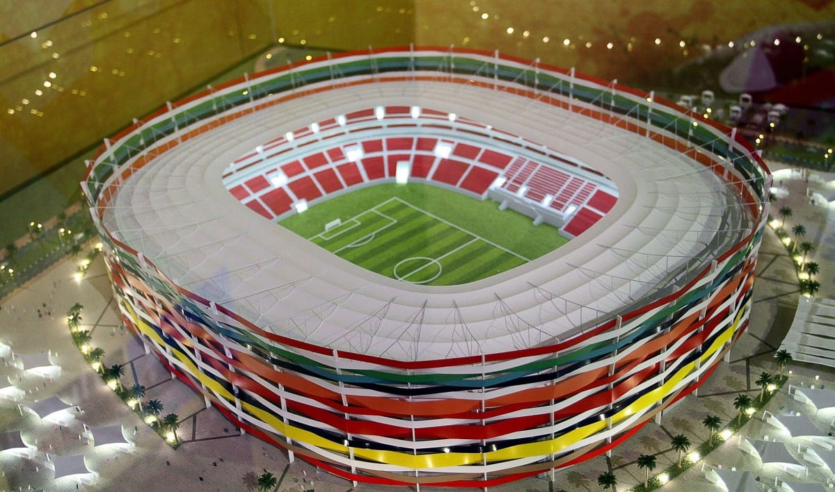 Több mint ötmillió dollár kártérítést kapnak a stadionépítők Katarban