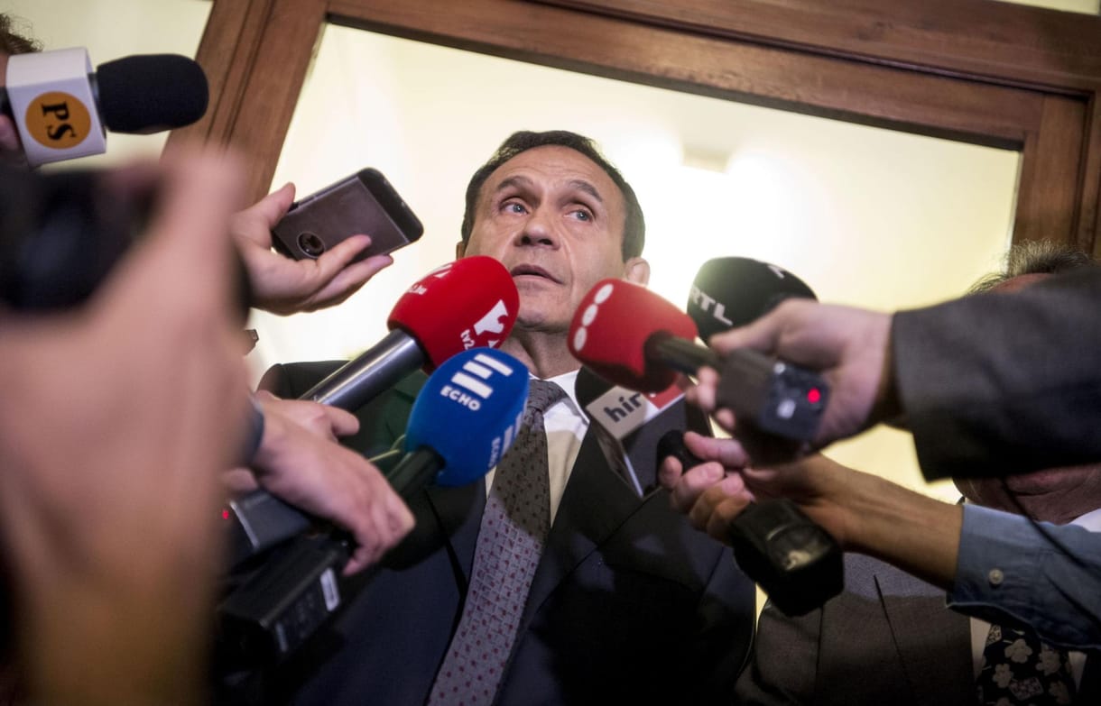Nem fogadták el Gyárfás lemondását a FINA-ban és a LEN-ben