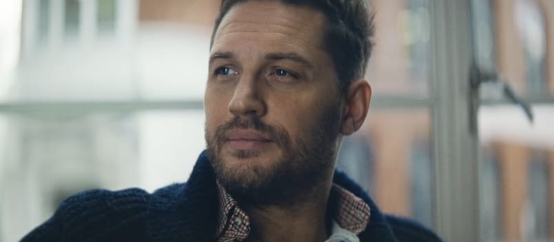 Károly herceg kitüntette Tom Hardyt