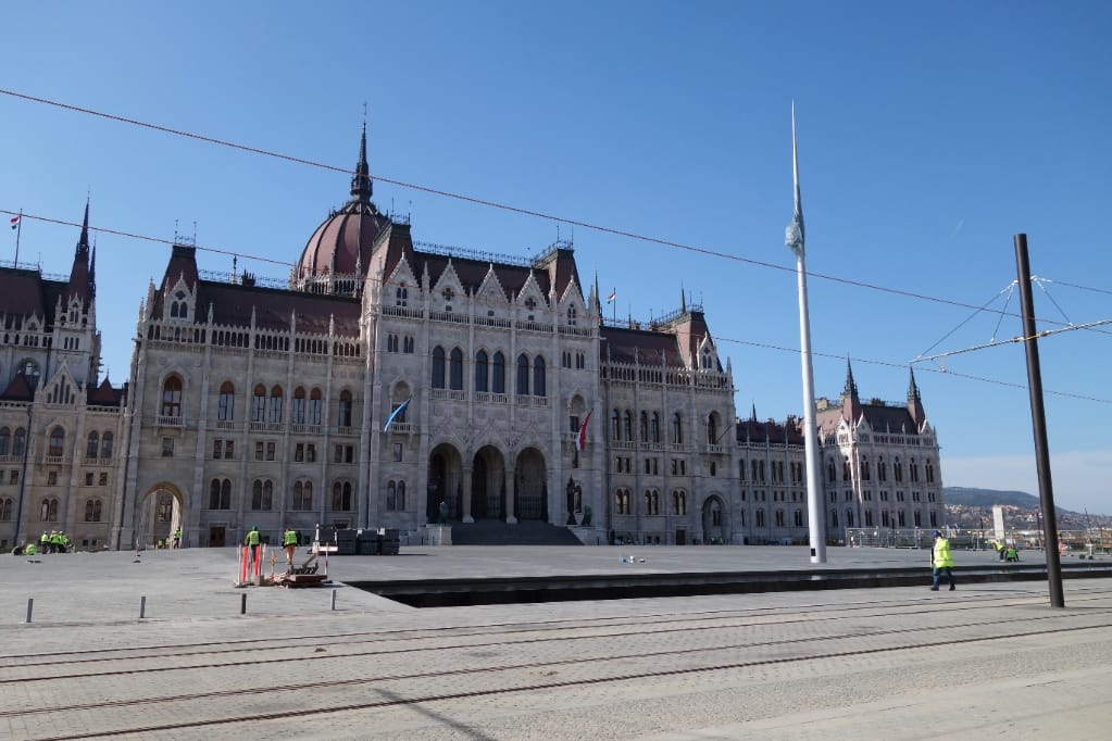Ilyen lesz a Kossuth tér, ha elkészül – nézzen képeket!